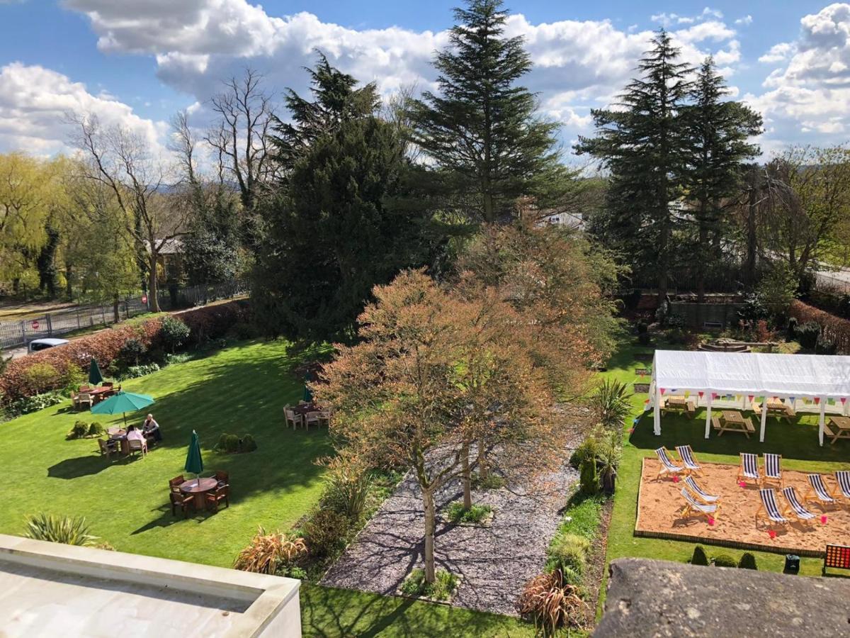 Best Western Plus Pinewood Manchester Airport-Wilmslow Hotel Esterno foto