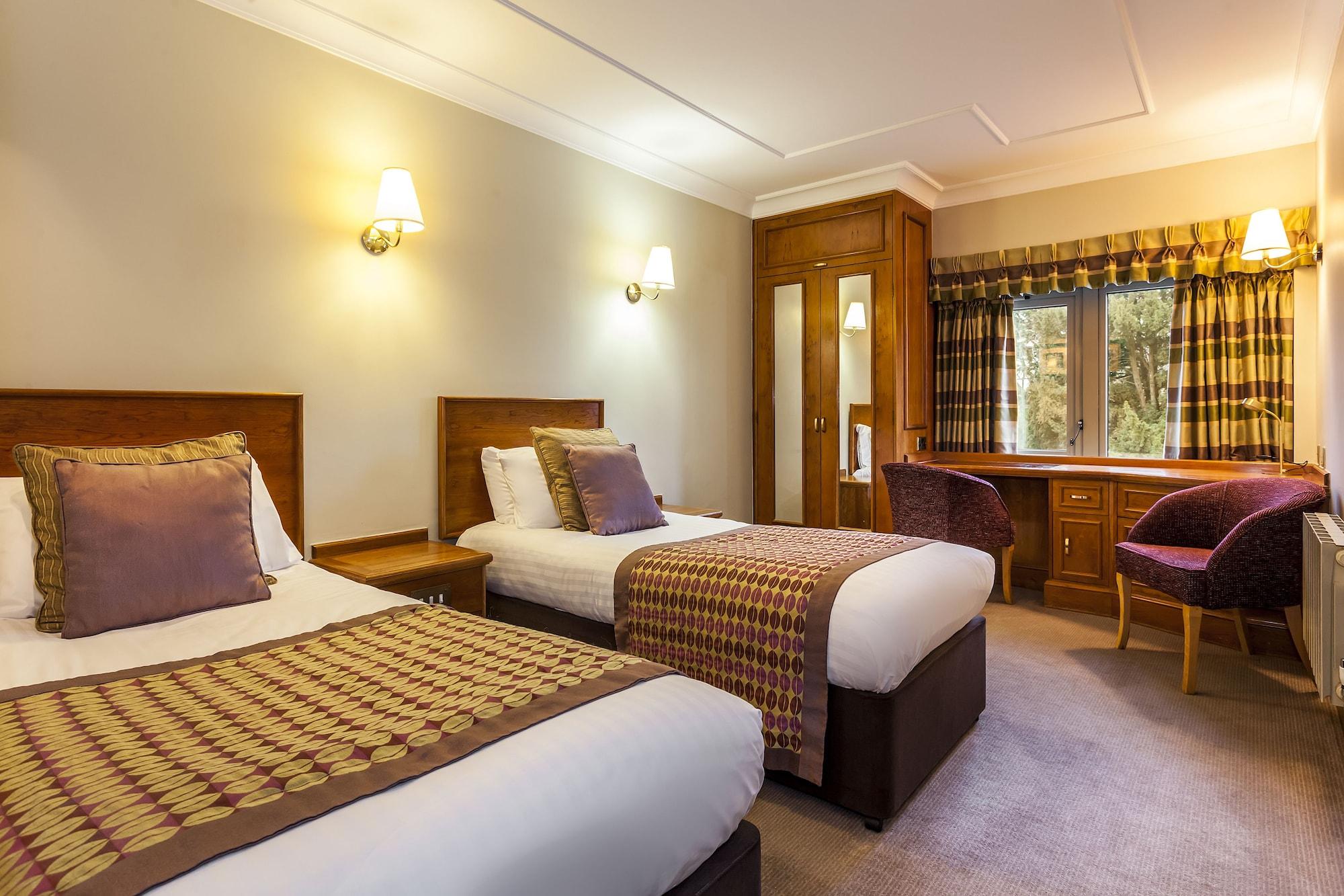 Best Western Plus Pinewood Manchester Airport-Wilmslow Hotel Esterno foto