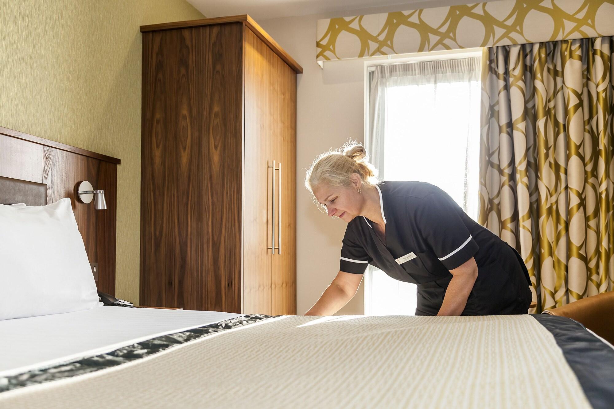 Best Western Plus Pinewood Manchester Airport-Wilmslow Hotel Esterno foto