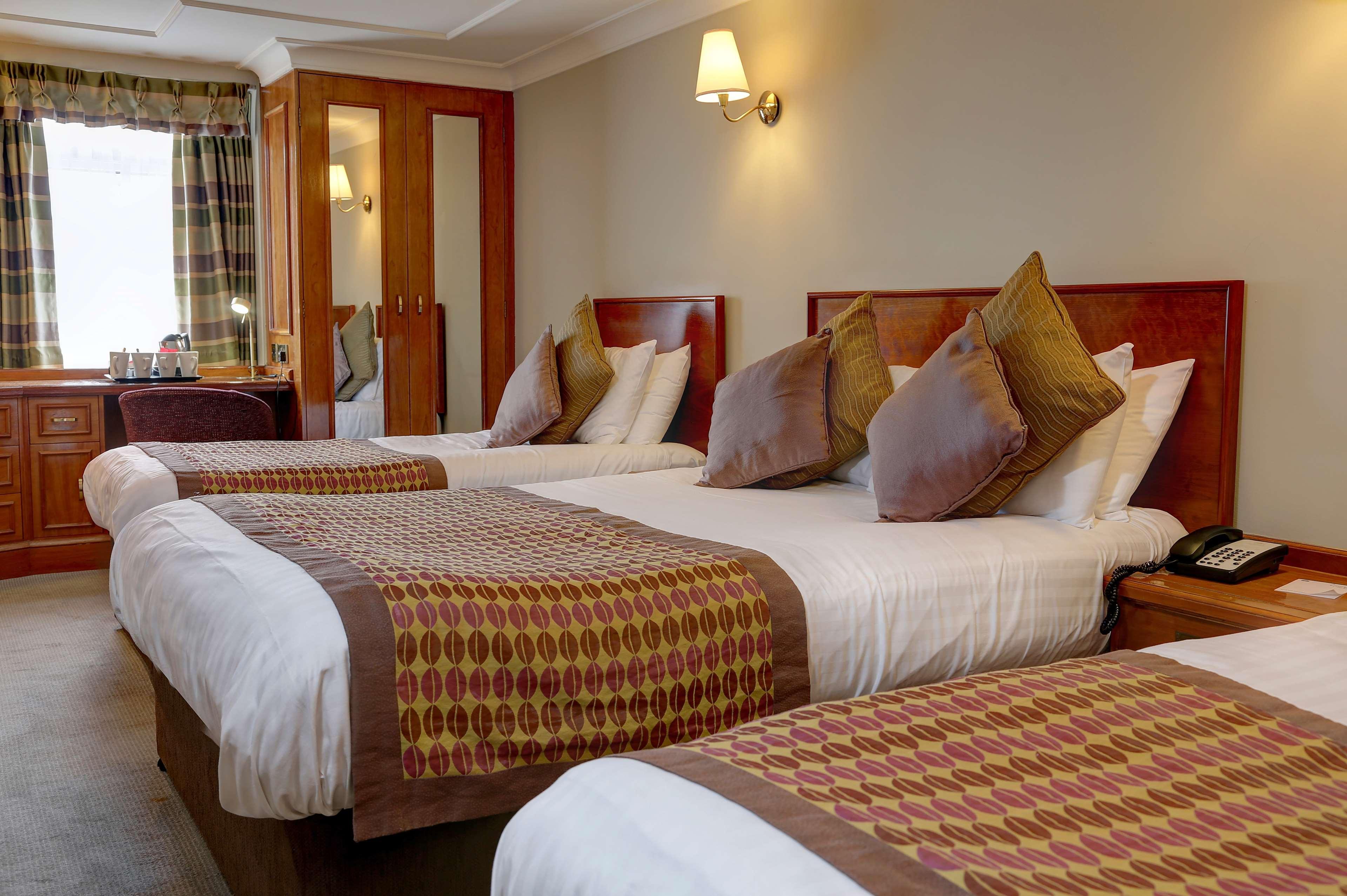 Best Western Plus Pinewood Manchester Airport-Wilmslow Hotel Esterno foto