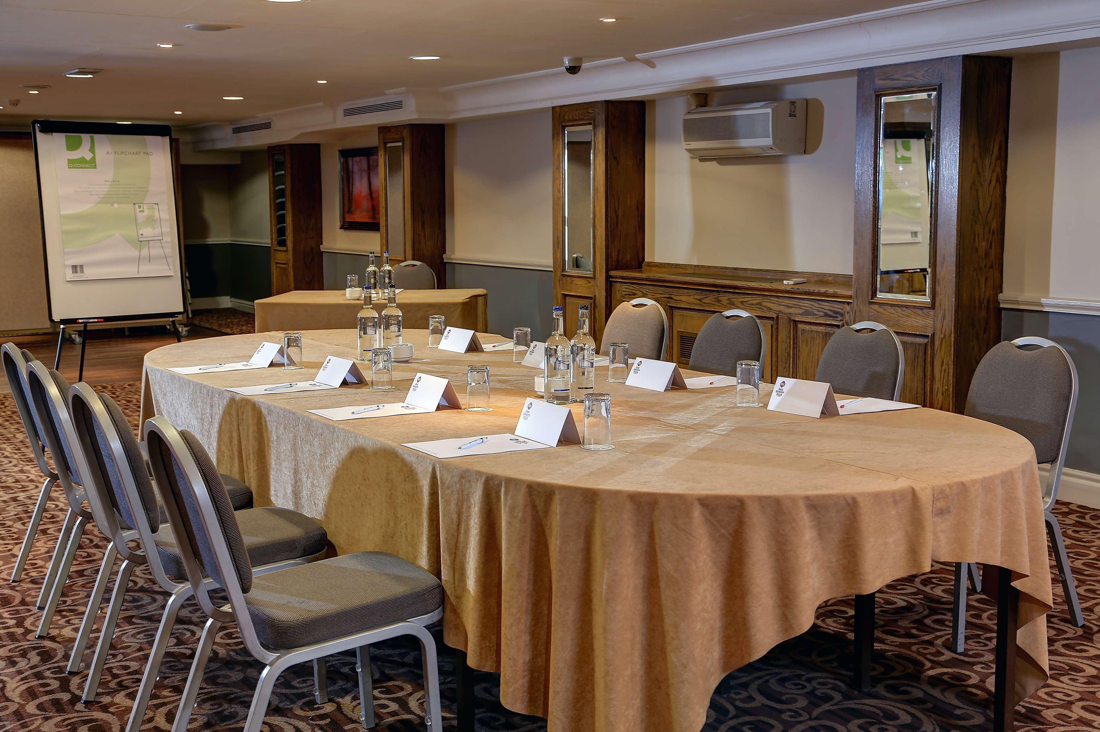 Best Western Plus Pinewood Manchester Airport-Wilmslow Hotel Esterno foto