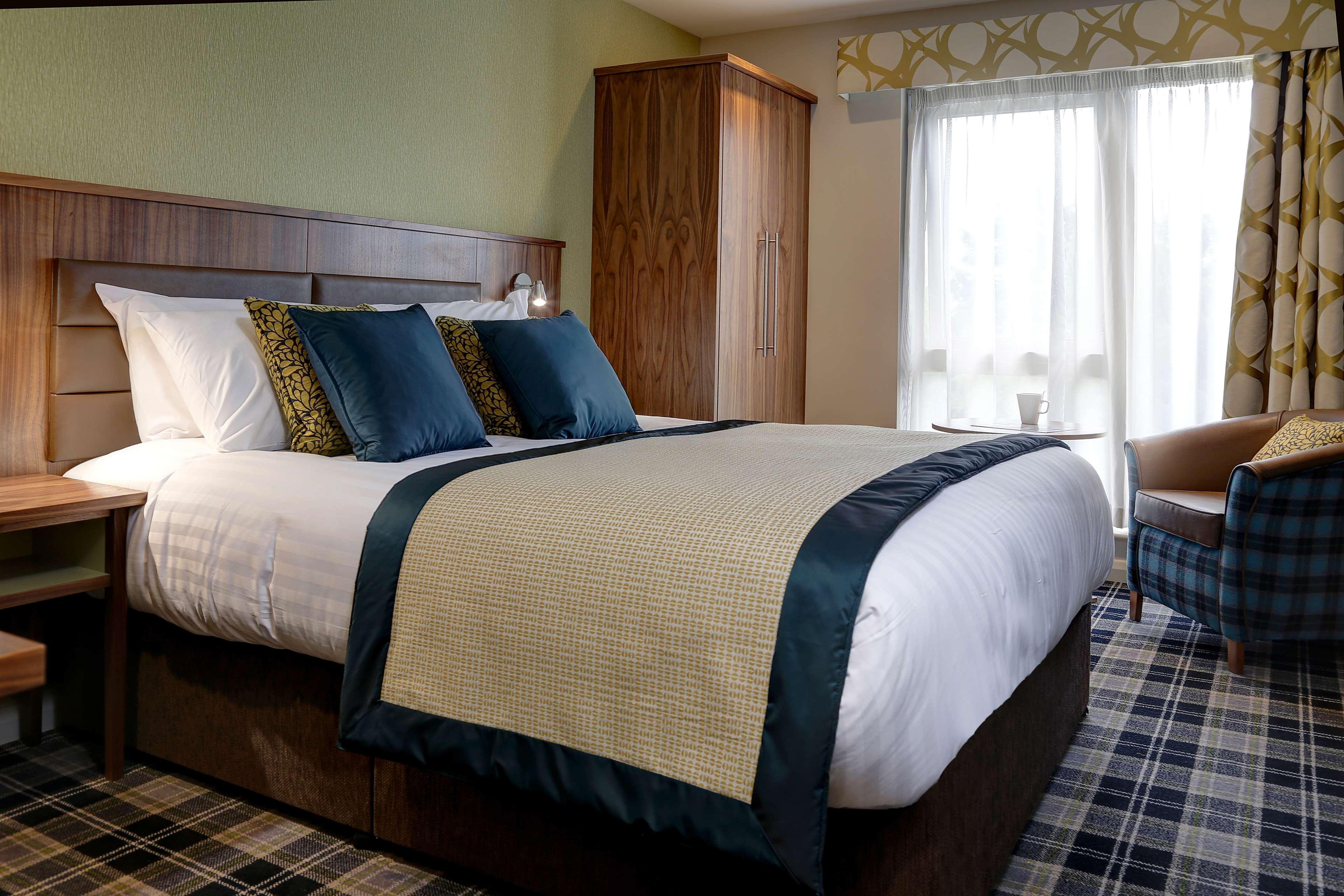 Best Western Plus Pinewood Manchester Airport-Wilmslow Hotel Esterno foto