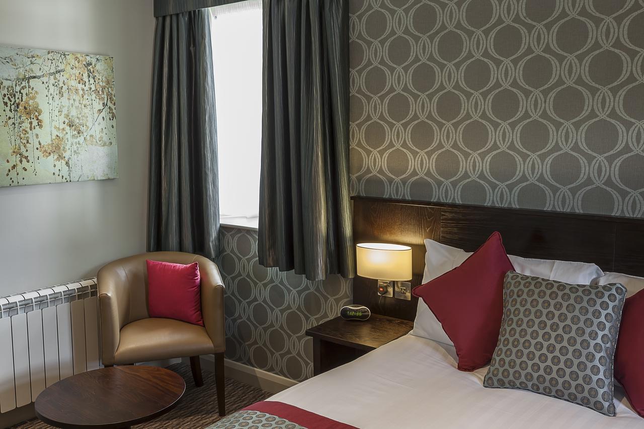 Best Western Plus Pinewood Manchester Airport-Wilmslow Hotel Esterno foto